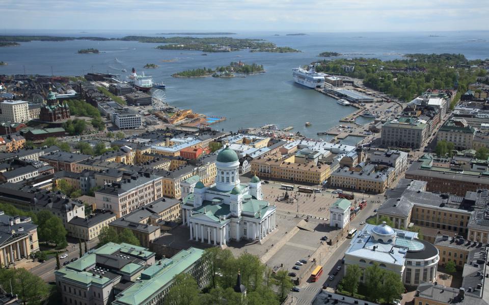 Helsinki Marketing Helsinki South Harbour Tori Quarter 17a10 147 1500x1000 Rajattu Kaytto.jpg